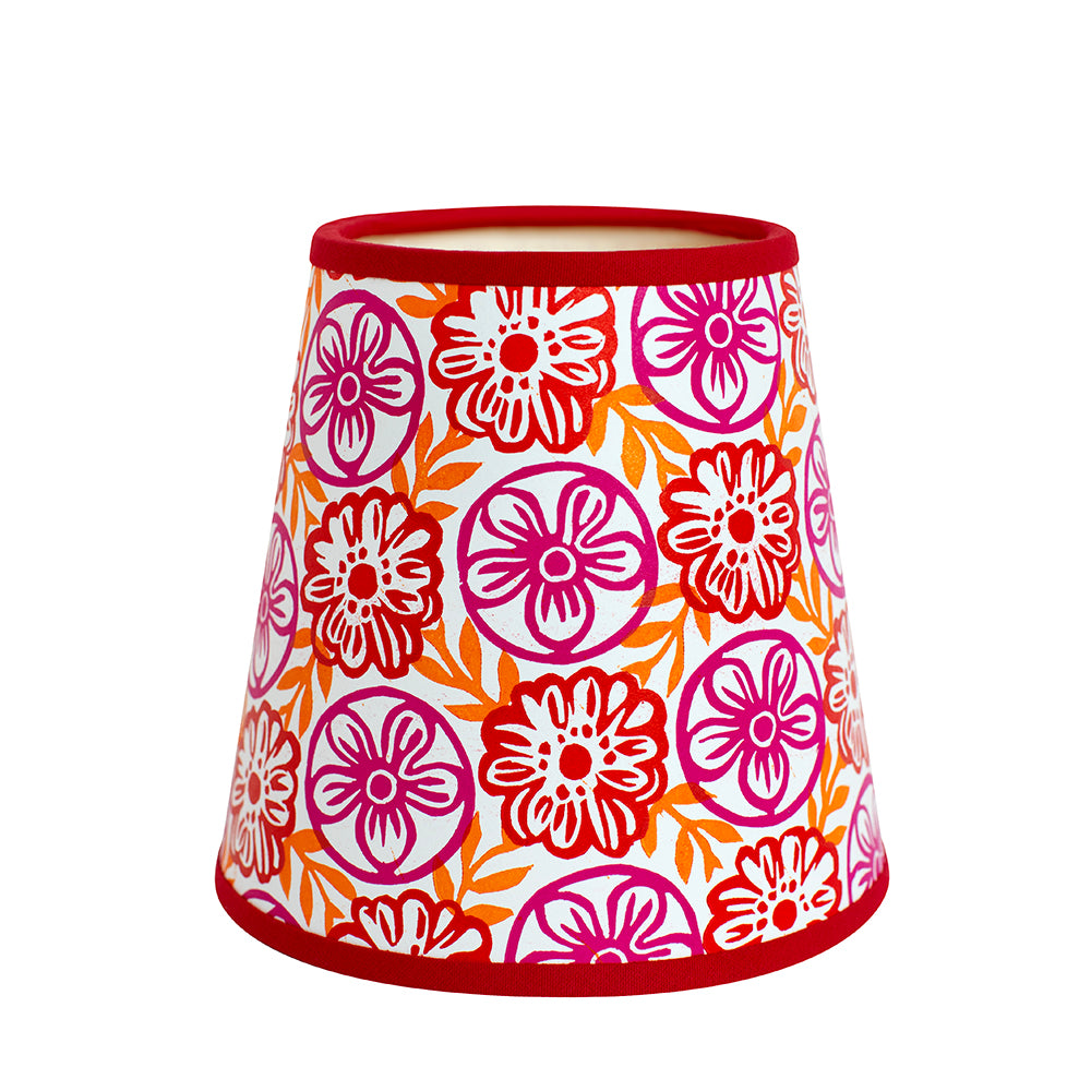 Snowshill in Pink, Orange and Red on White